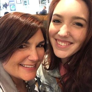 Meet your Posher, Gabby